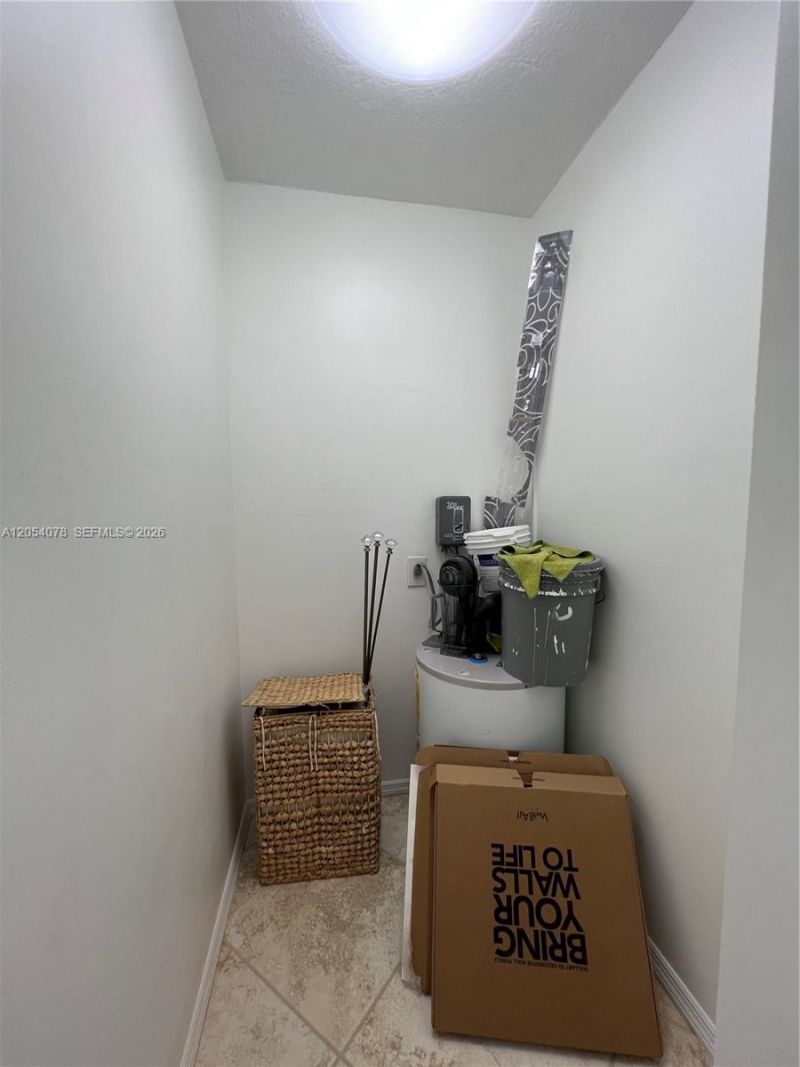 2741 Taft St , Unit 401, Hollywood, FL 33020 Photo