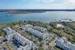 130 River Landing Drive photo 4