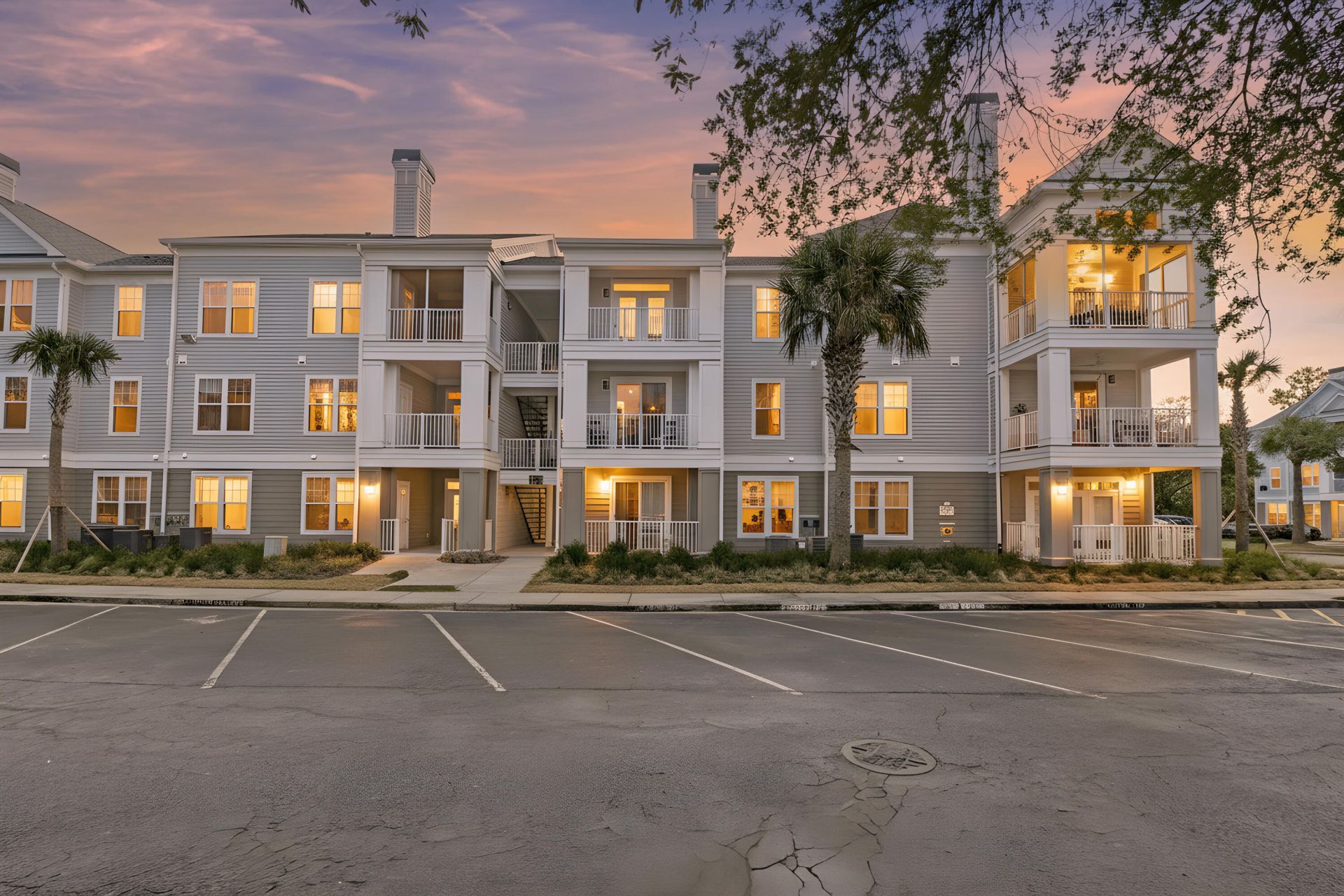 130 River Landing Drive Photo 4