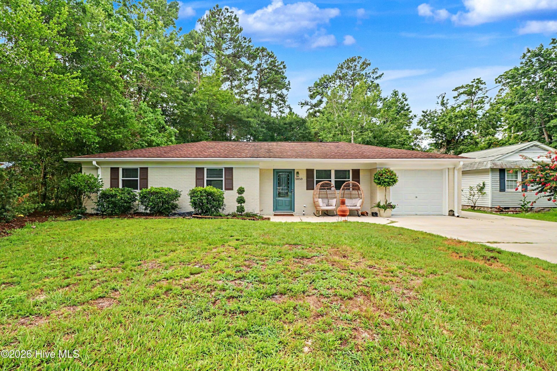 5850 Michelle Drive, Wilmington, NC 28403 Main Photo