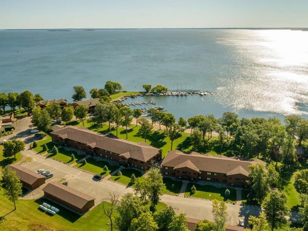 8098 Hawthorn Trail NW, Unit 706, Walker, MN 56484