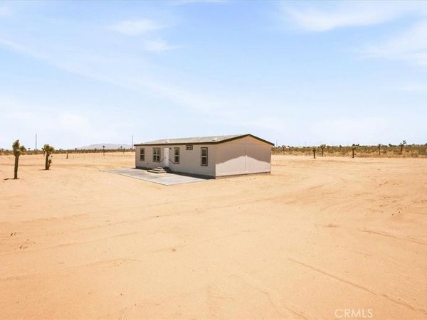 7625 Luna Road , Phelan, CA 92371