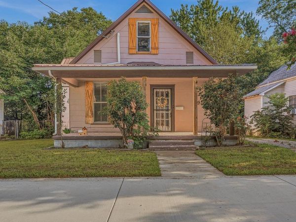 624 W Jefferson, Jonesboro, AR 72401