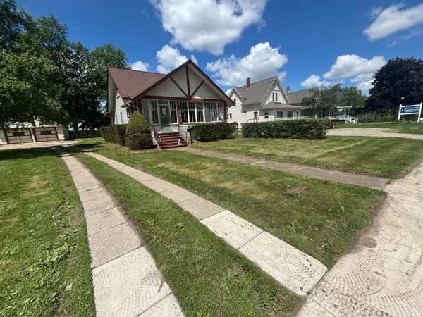 3194 Main Street, Marlette, MI 48453