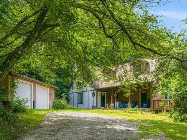1020 Skyline Dr , Kittanning, PA 16201