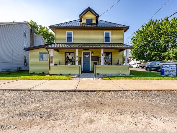437 E 8TH Street, Berwick, PA 18603