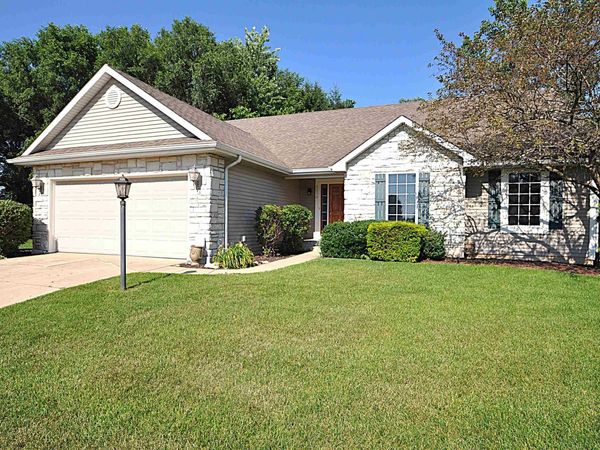 5014 Stern Line Court, South Bend, IN 46628