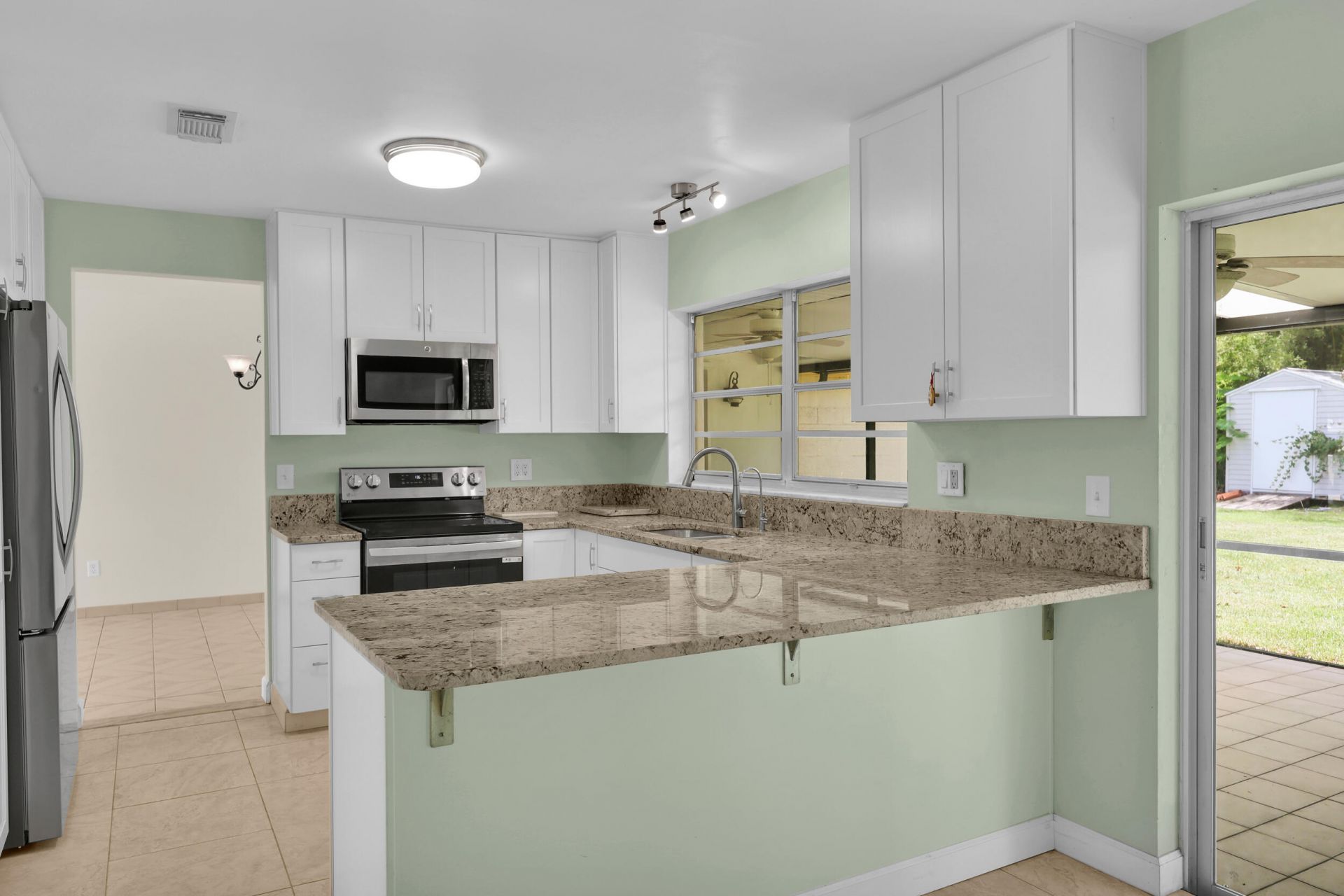 191 SW Ivanhoe Court, Port Saint Lucie, FL 34983 Photo
