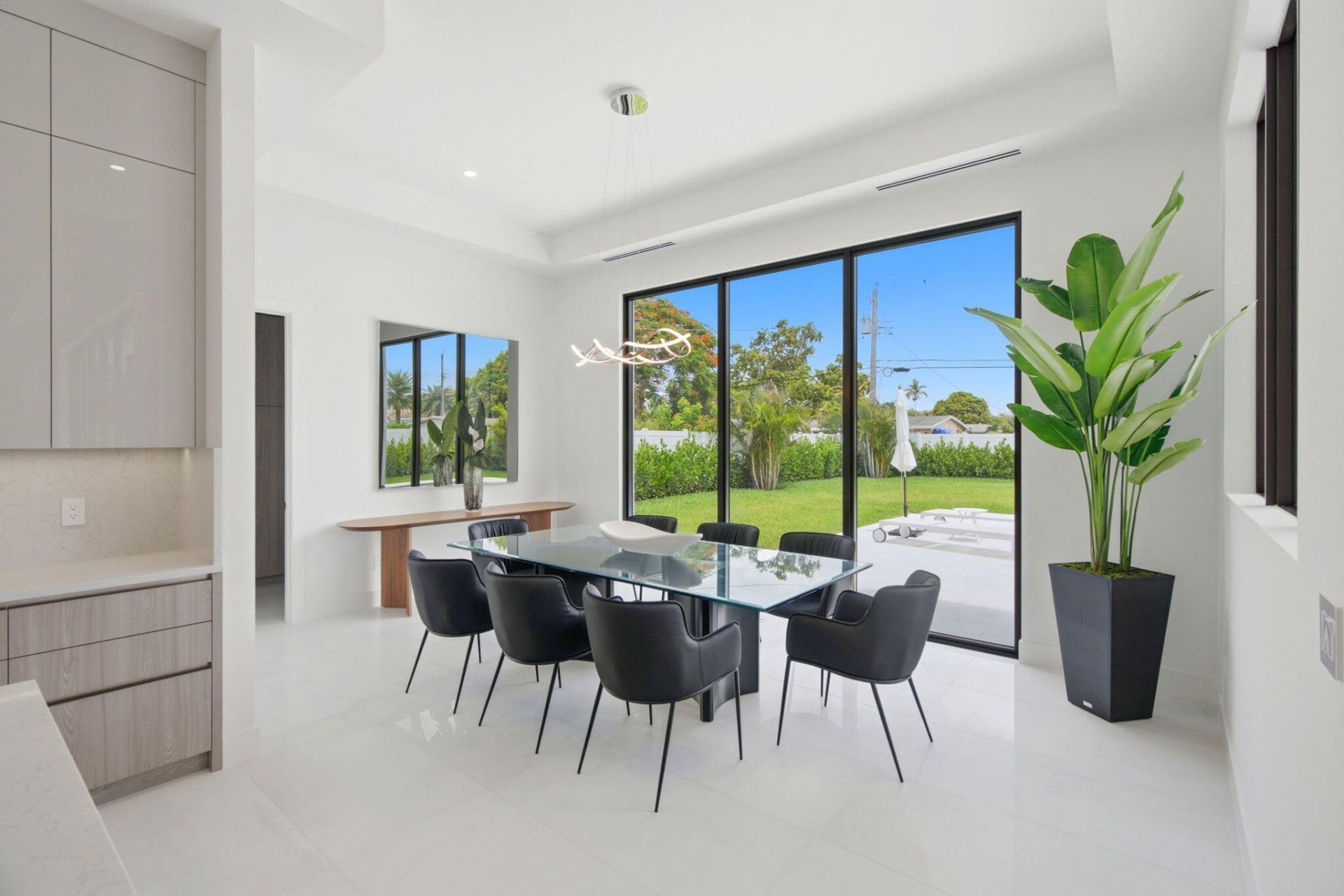 261 NW 8th Street, Boca Raton, FL 33432 Photo