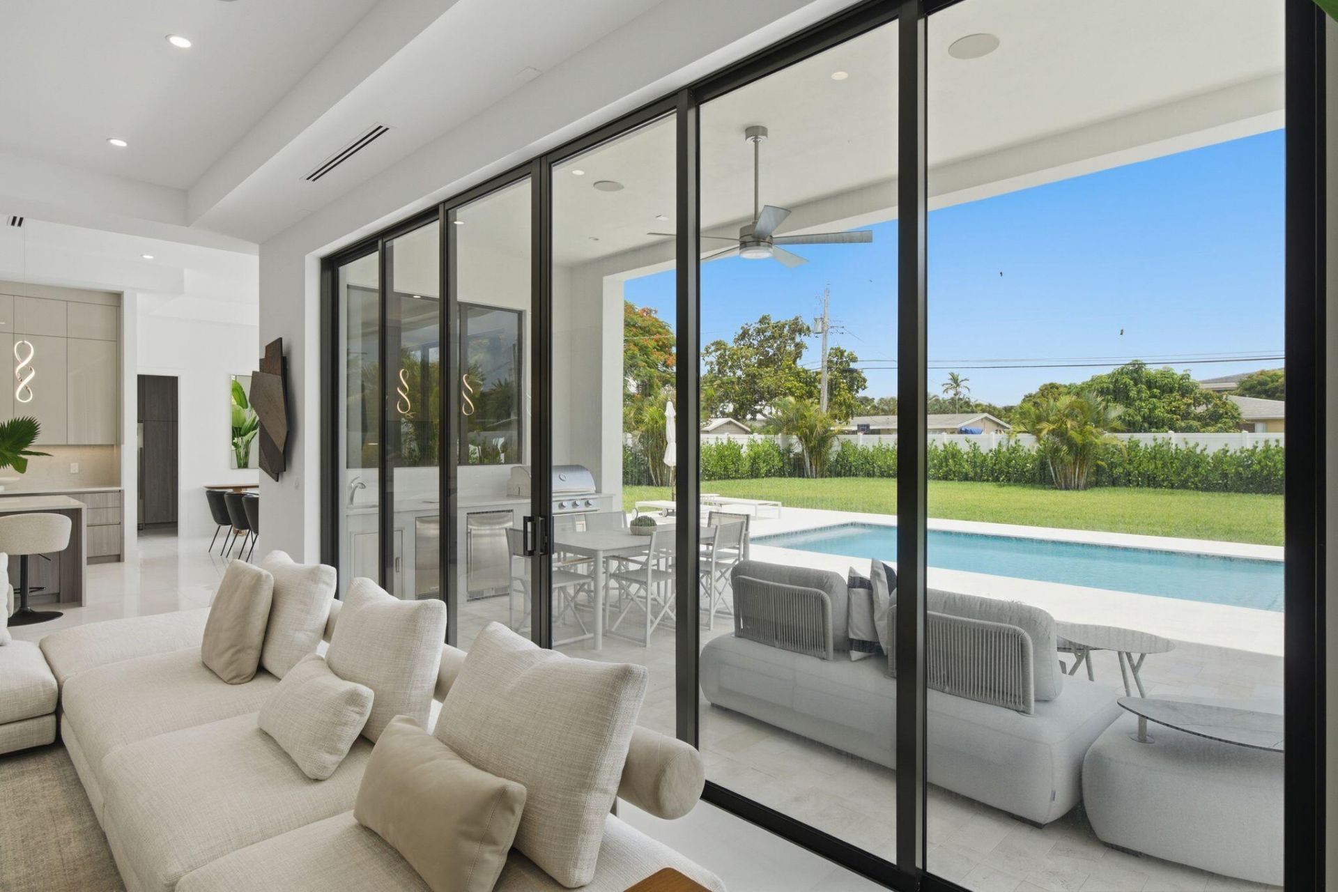 261 NW 8th Street, Boca Raton, FL 33432 Photo