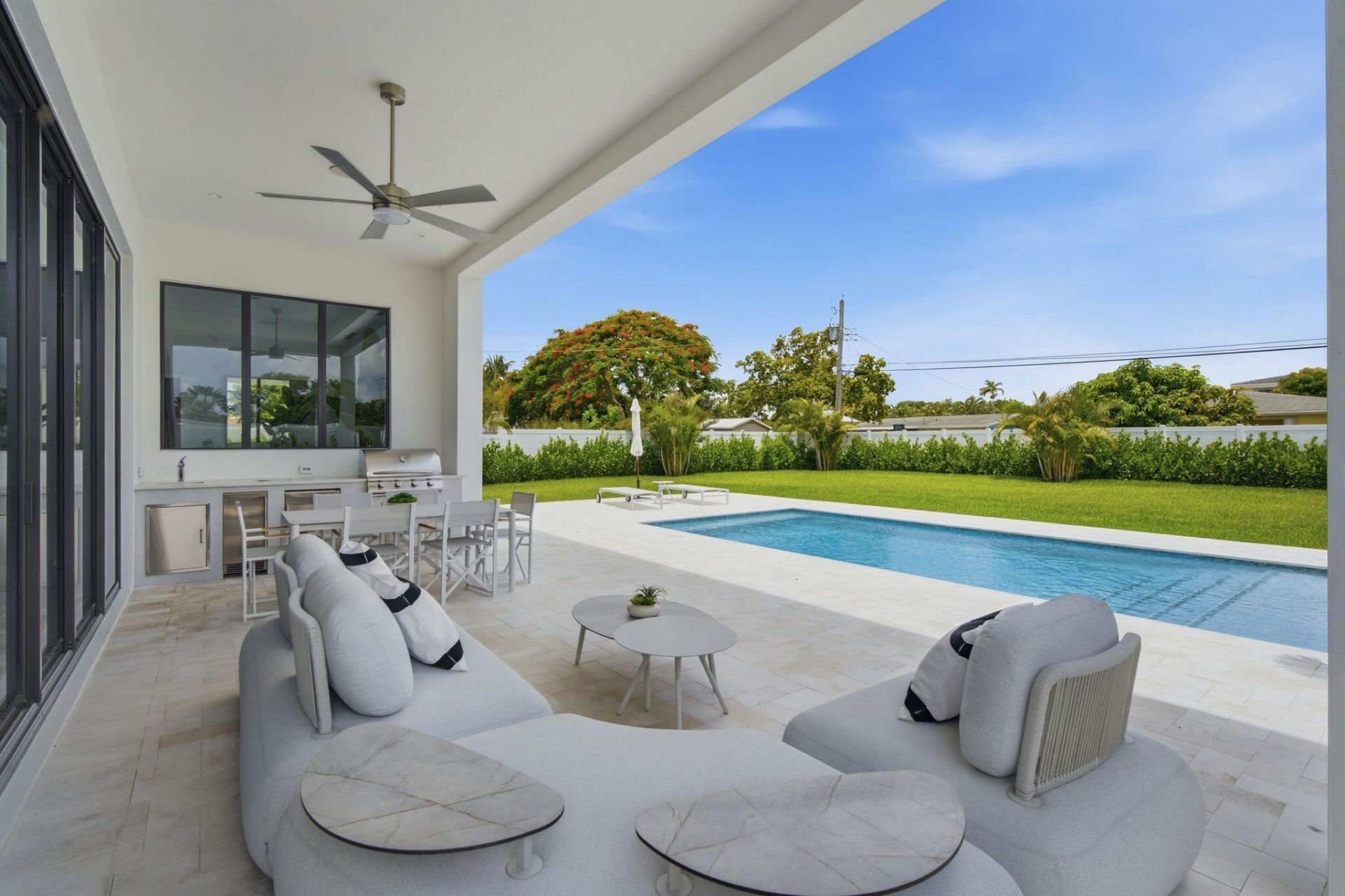 261 NW 8th Street, Boca Raton, FL 33432 Photo