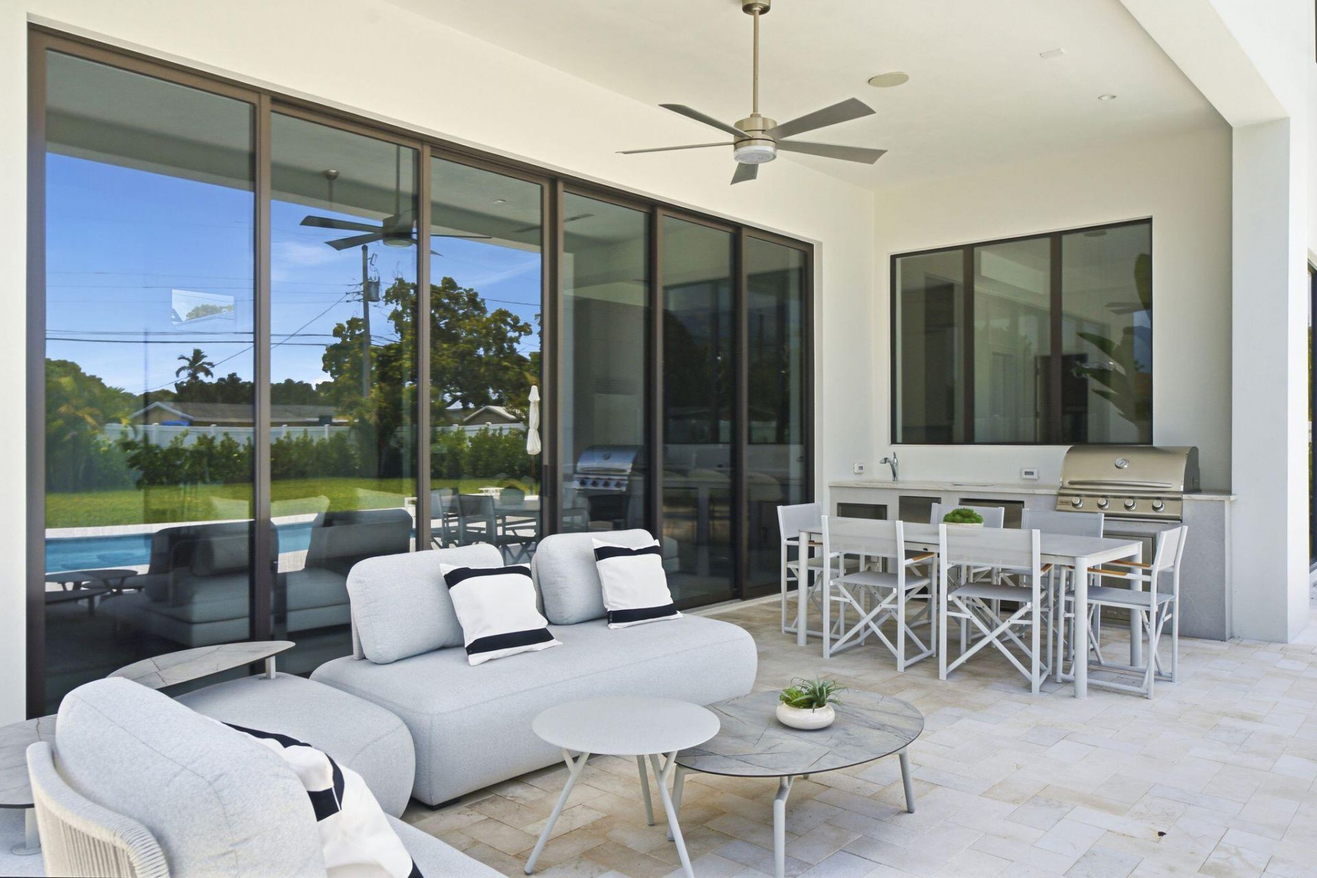 261 NW 8th Street, Boca Raton, FL 33432 Photo