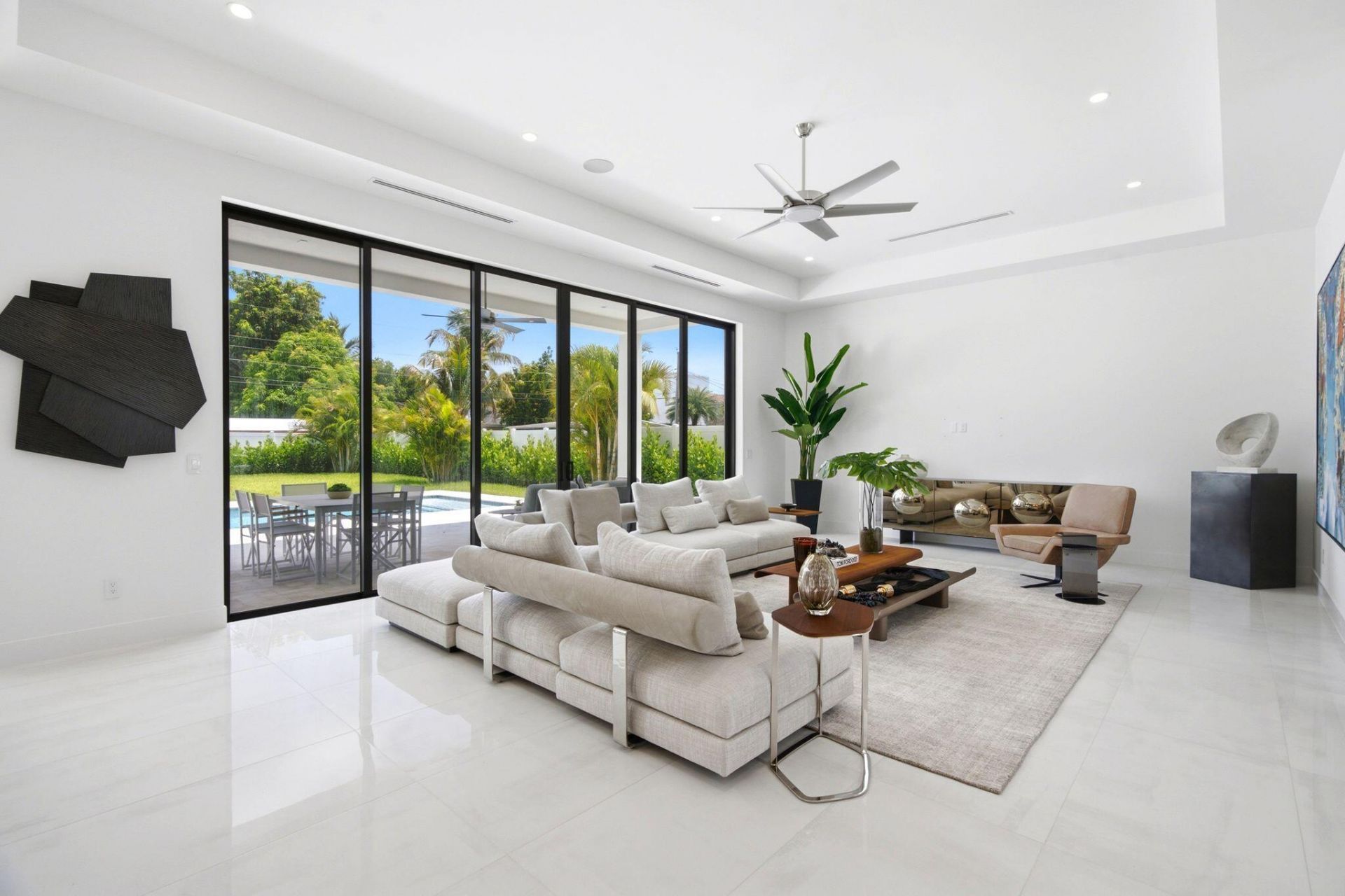 261 NW 8th Street, Boca Raton, FL 33432 Photo