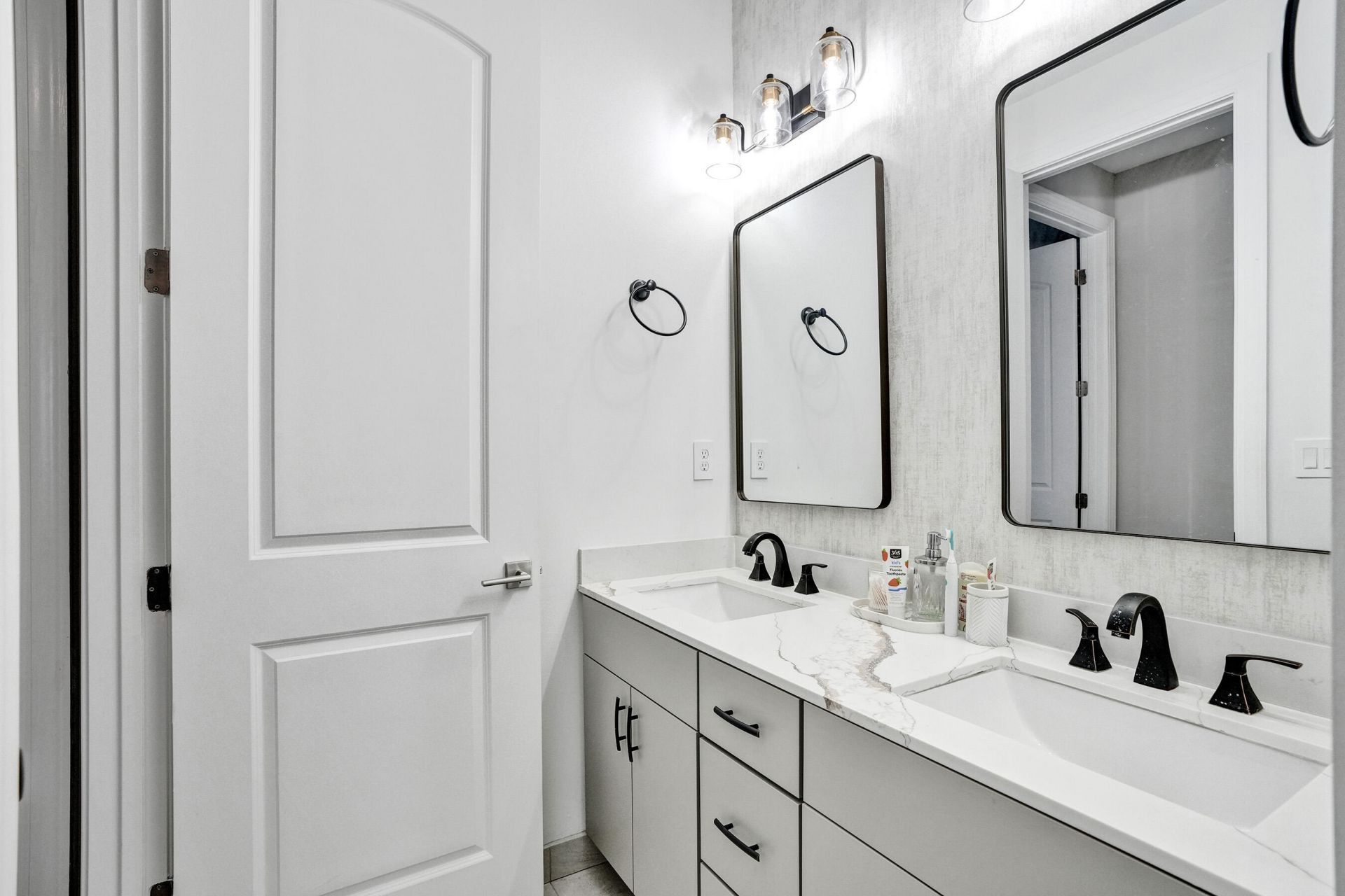 8655 NW 39th Court, Coral Springs, FL 33065 Photo