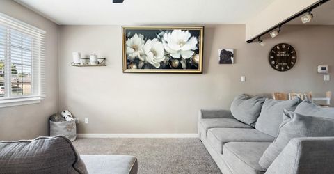 401 Amador Cir, Manteca, CA 95336 Photo
