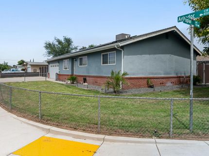 401 Amador Cir, Manteca, CA 95336 Photo