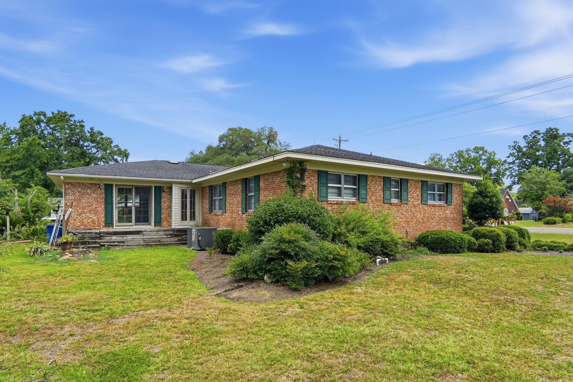 352 E Main Street Photo 68
