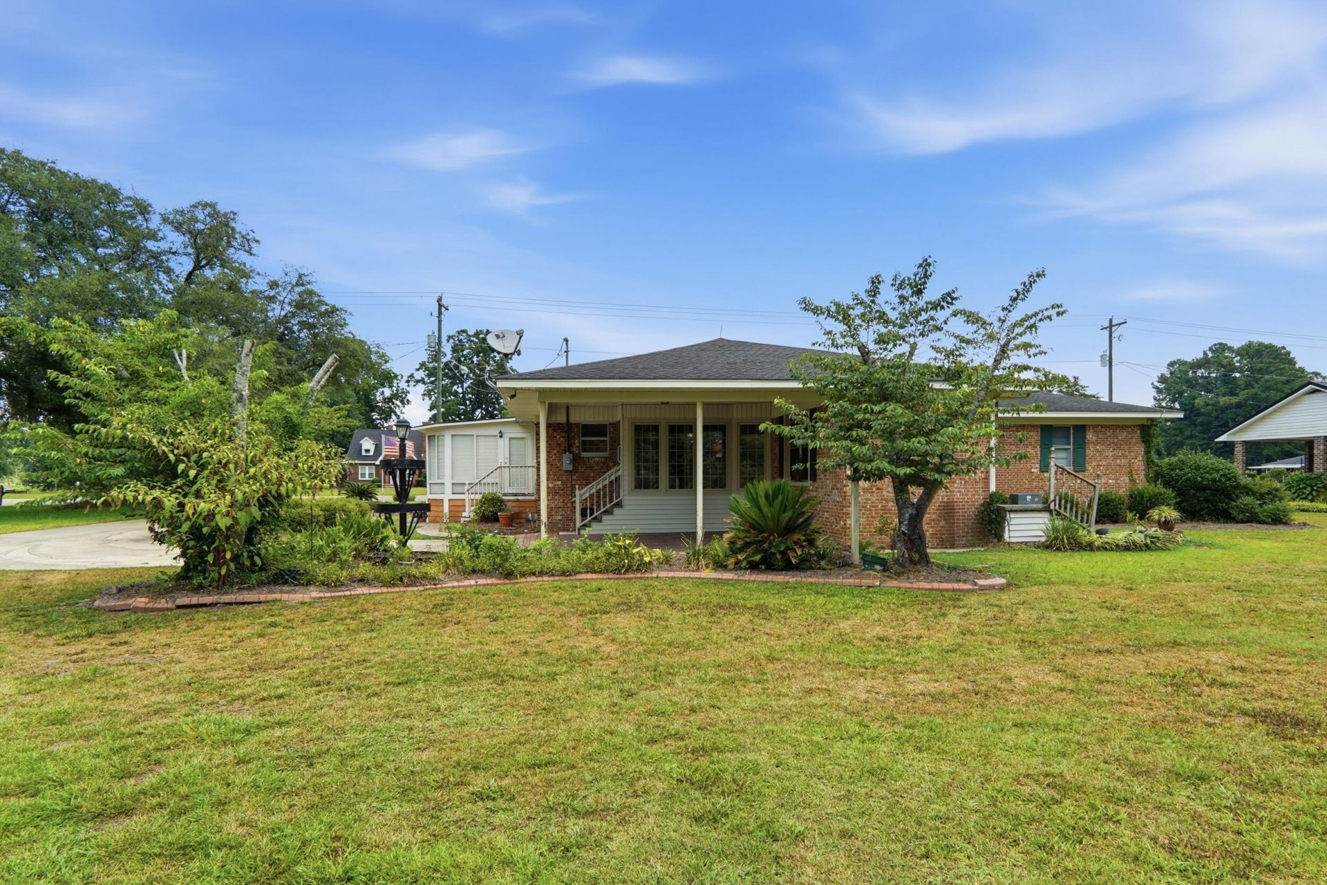 352 E Main Street Photo 70