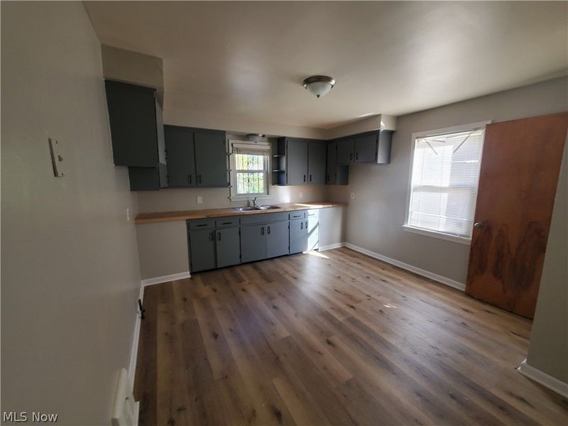 4287 E 162nd Street, Cleveland, OH 44128 Photo 7