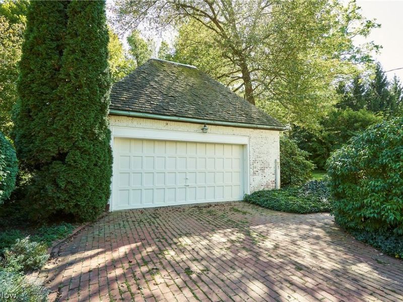 2120 Ridgewood Road, Akron, OH 44313 Photo 28