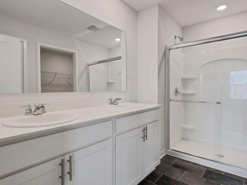 858 Sunny Vale Drive , Delaware, OH 43015 Photo 9