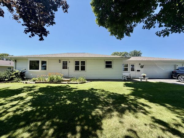 715 Hager Avenue , Milledgeville, IL 61051