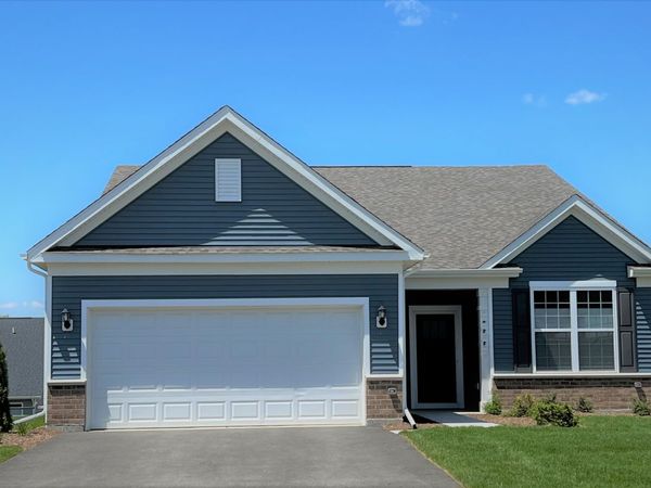 2788 Spring Circle South , Lindenhurst, IL 60046