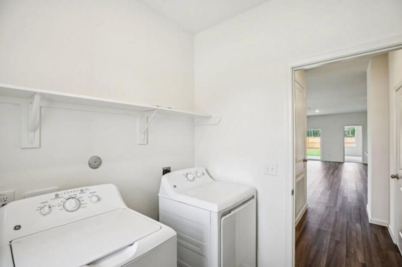 5313 Cottage Landing Drive Photo 13