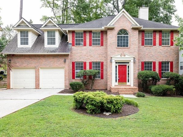 245 Greenmont Circle , Alpharetta, GA 30009