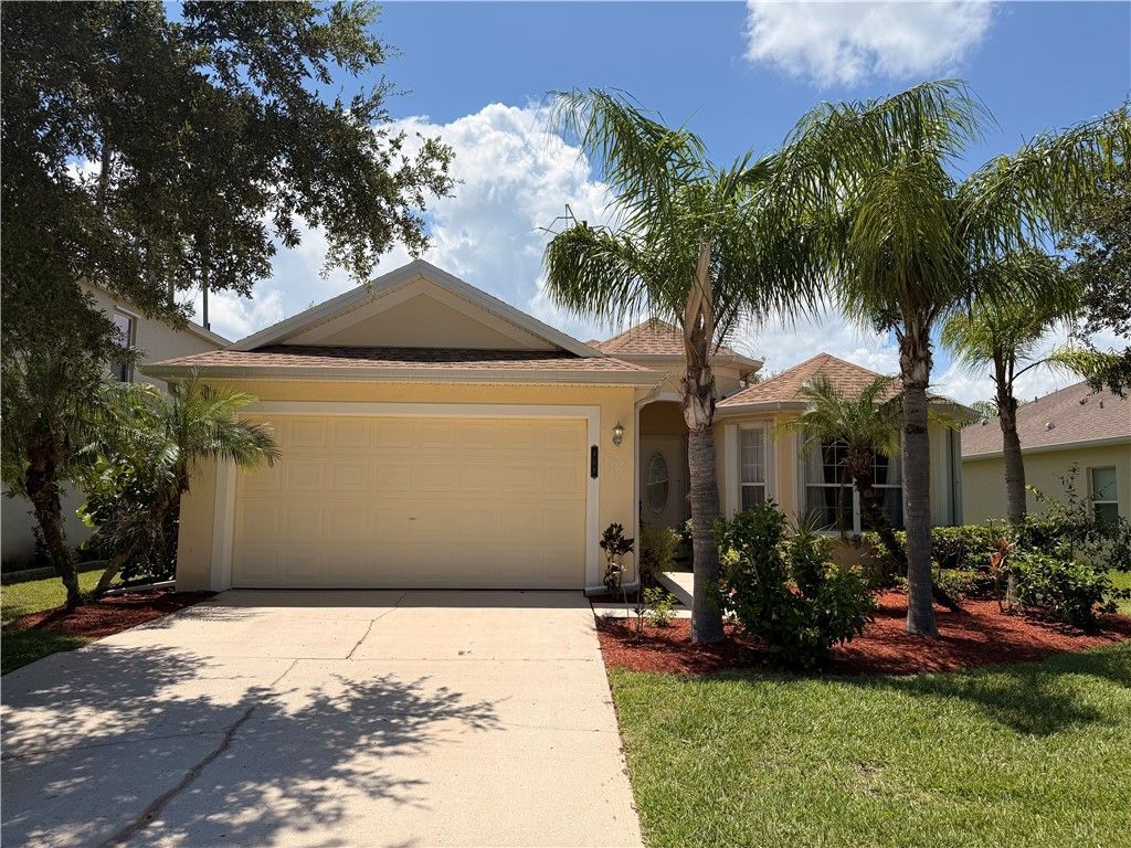 408 Sebastian Crossings Boulevard, Sebastian, FL 32958 Photo