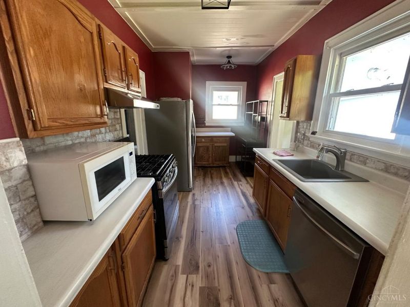 7565 Ross Avenue, Springfield Twp., OH 45237 Photo 12