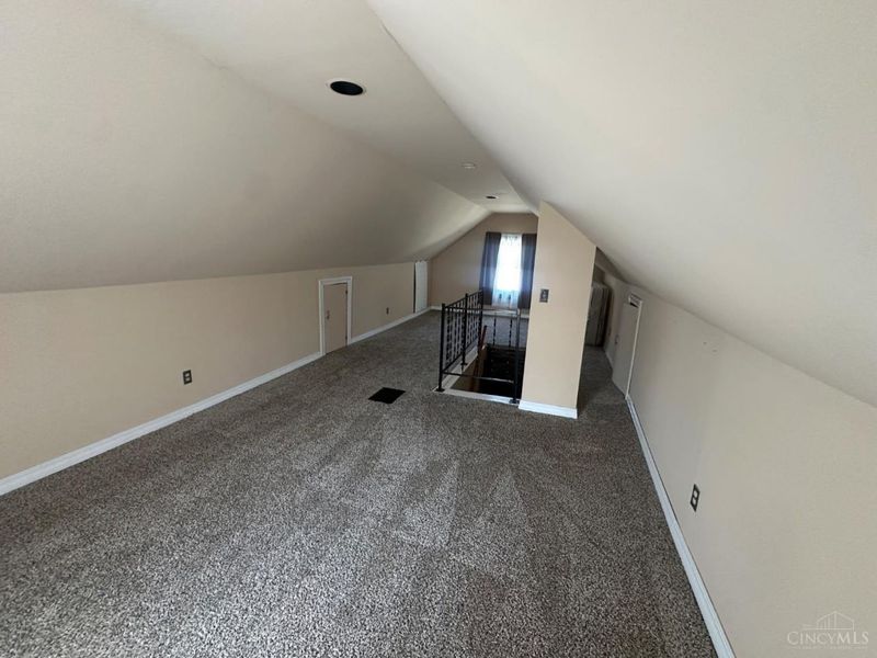 7565 Ross Avenue, Springfield Twp., OH 45237 Photo 28