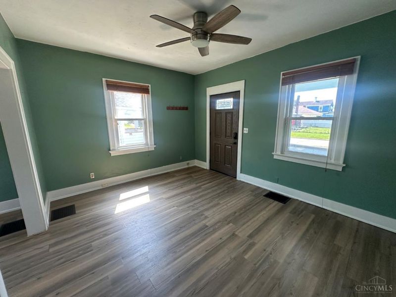 7565 Ross Avenue, Springfield Twp., OH 45237 Photo 6