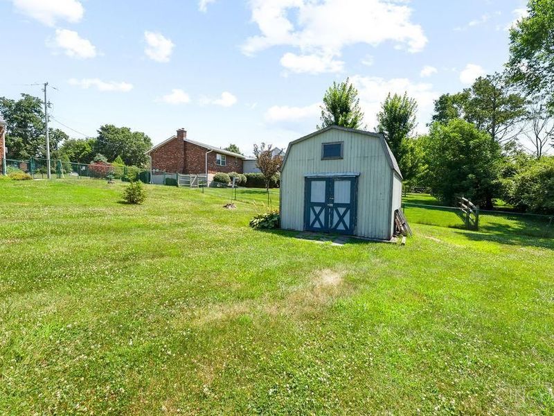 9334 Meadow Ridge Drive, West Chester, OH 45241 Photo 45