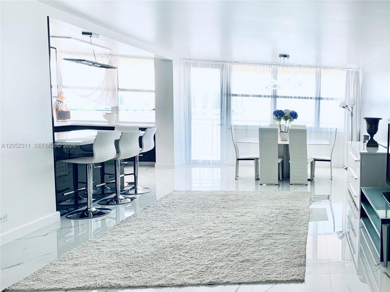251 174th St , Unit 602, Sunny Isles Beach, FL 33160 Photo