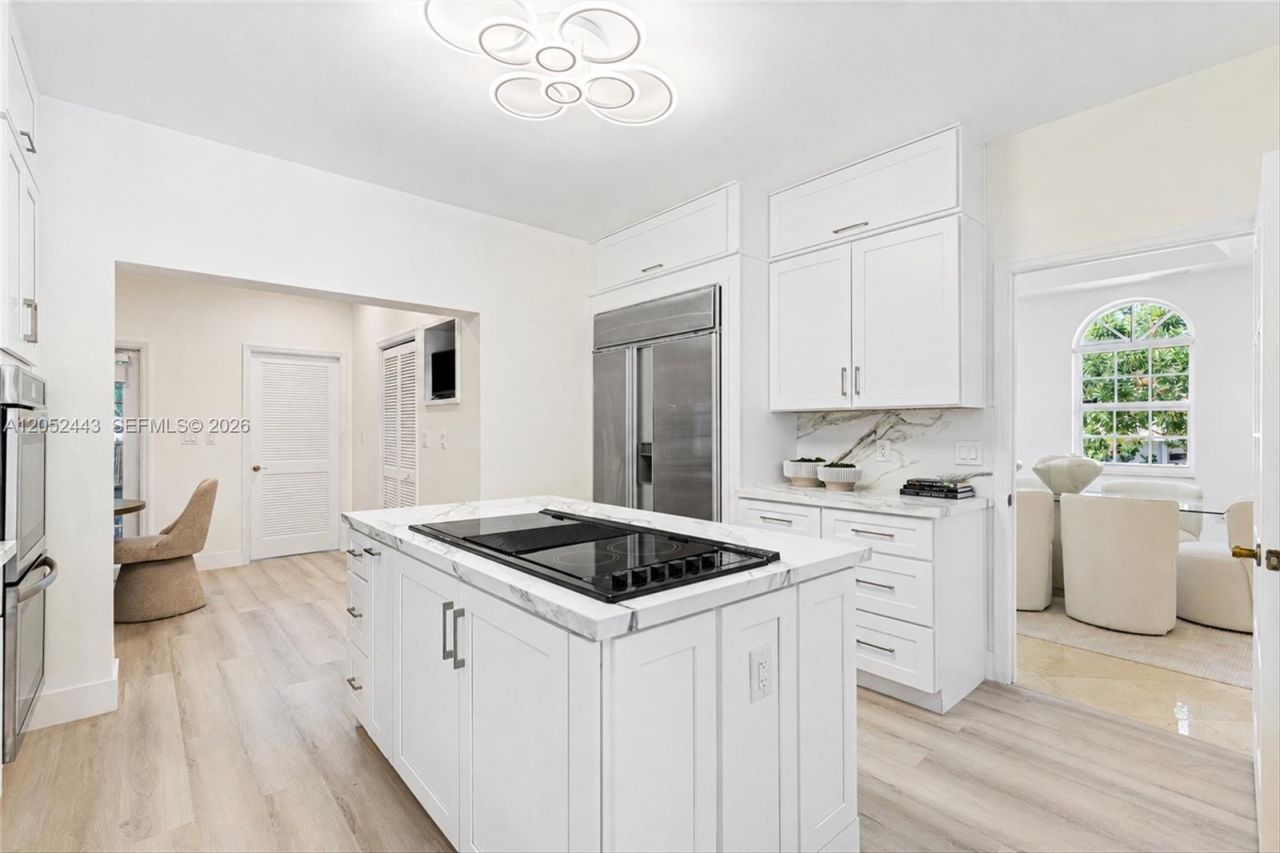 145 W Sunrise Ave , Coral Gables, FL 33133 Photo