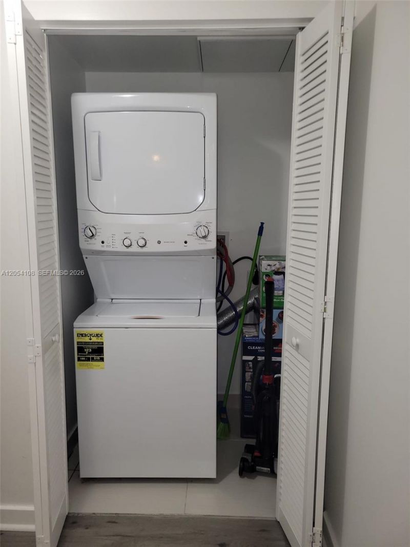 4250 Biscayne Blvd , Unit 806, Miami, FL 33137 Photo