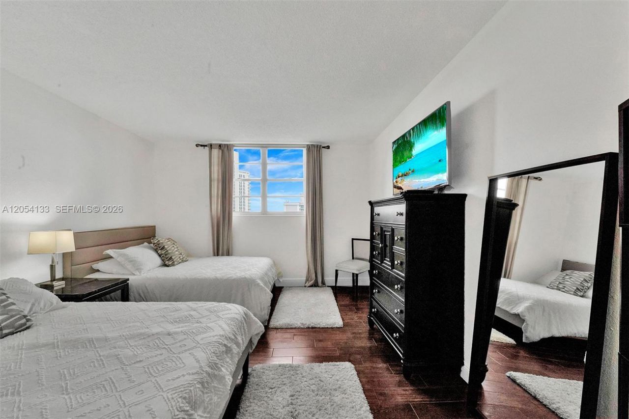 19370 Collins Ave , Unit 1001, Sunny Isles Beach, FL 33160 Photo