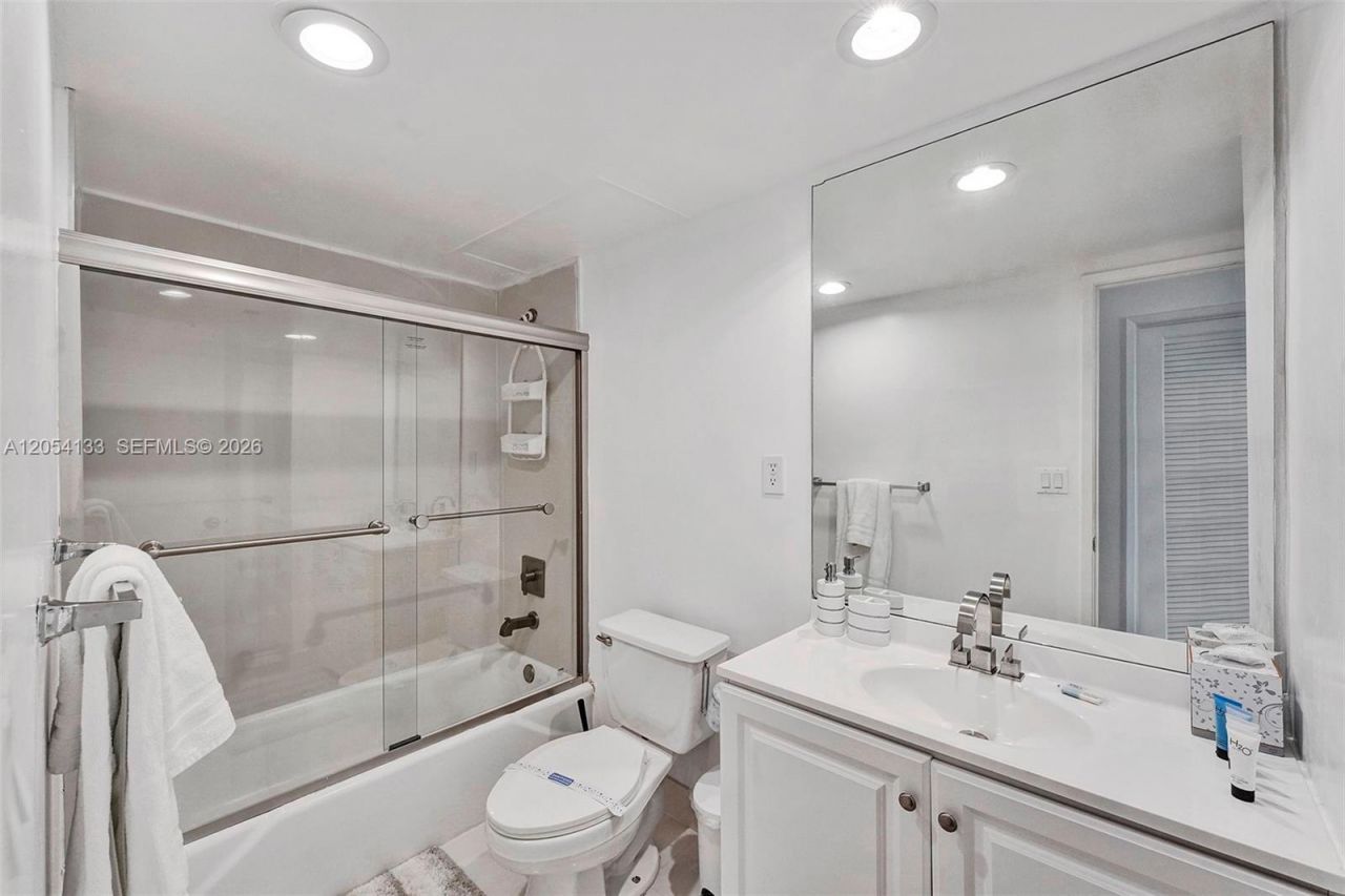 19370 Collins Ave , Unit 1001, Sunny Isles Beach, FL 33160 Photo