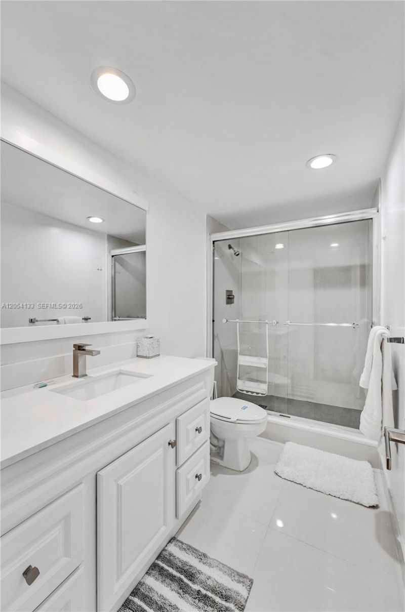 19370 Collins Ave , Unit 1001, Sunny Isles Beach, FL 33160 Photo