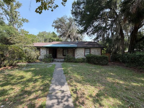 1740 NW 7TH AVENUE , GAINESVILLE, FL 32603