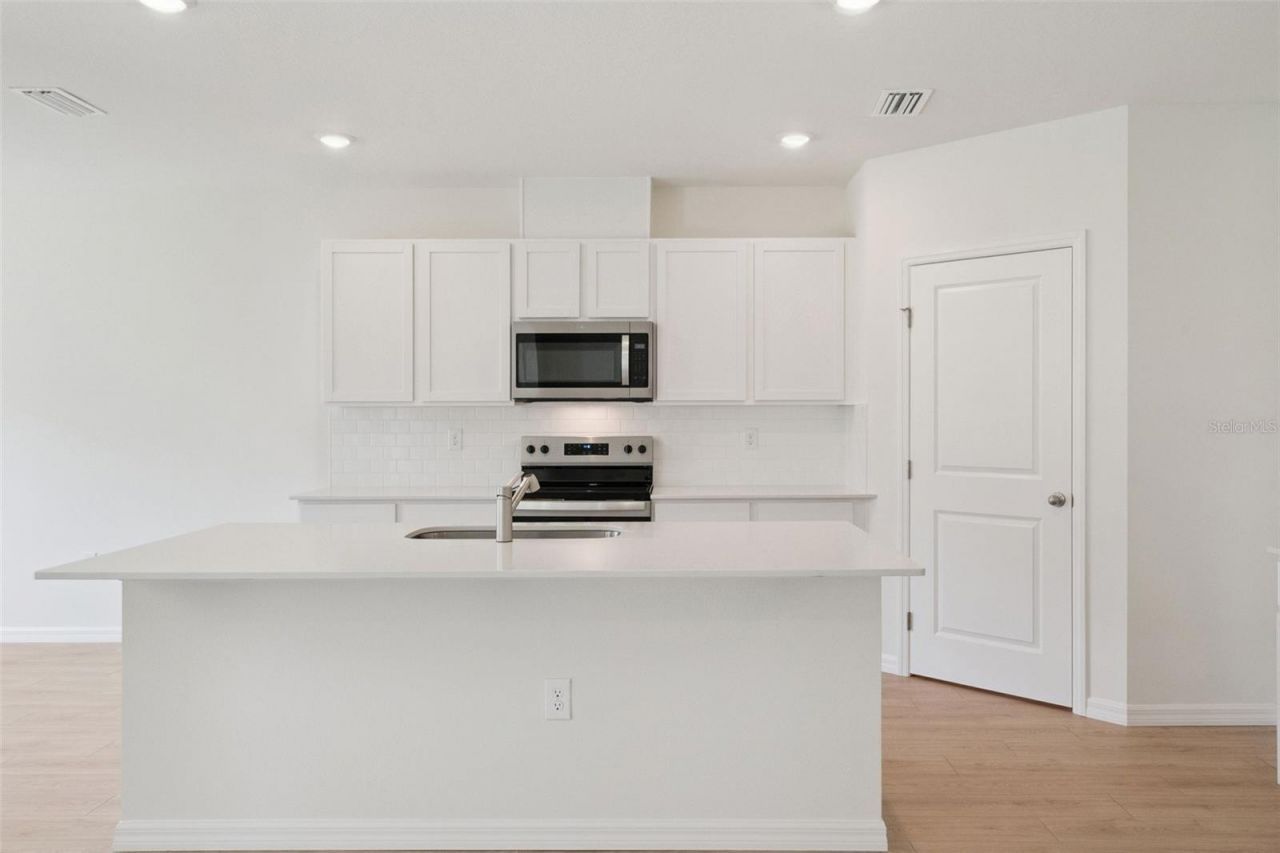 2509 Dorset Court , Ormond Beach, FL 32174 Photo