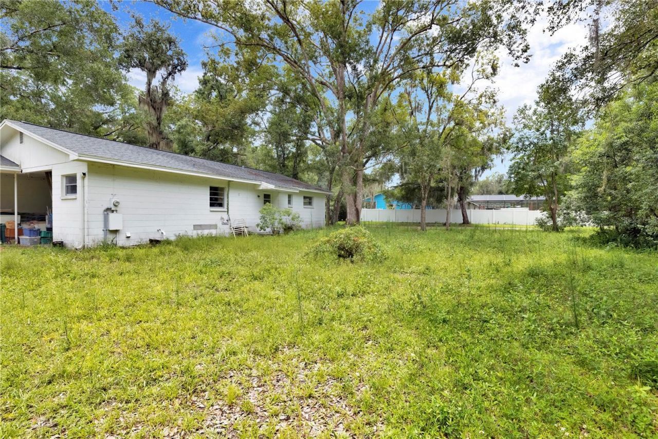 11916 Davis Road, Tampa, FL 33637 Photo