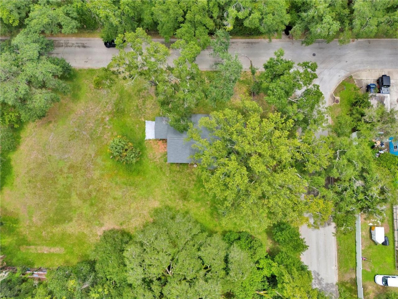 11916 Davis Road, Tampa, FL 33637 Photo