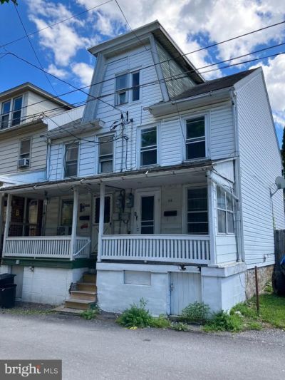 918 W WOOD STREET , COAL TOWNSHIP, PA 17866