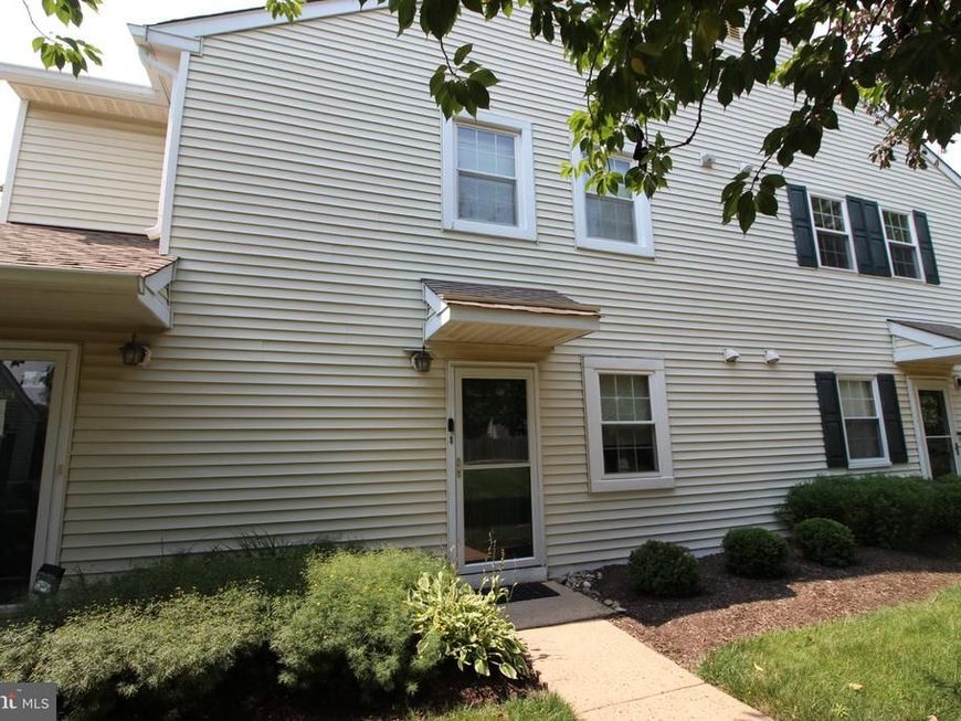 403 Steamboat, Southampton, PA 18966 Main Photo