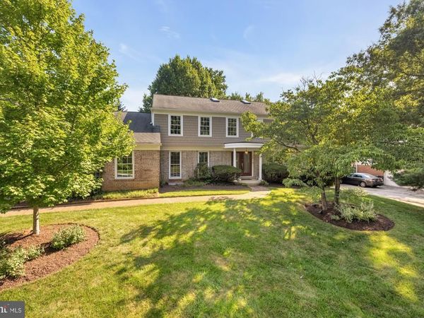 8705 BELLS MILL ROAD, POTOMAC, MD 20854