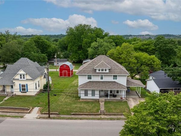 616 Greensferry Road , Jackson, MO 63755