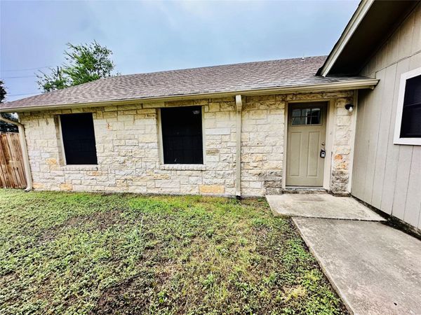 1611 Onion Creek Village DR, Unit A, Round Rock, TX 78664