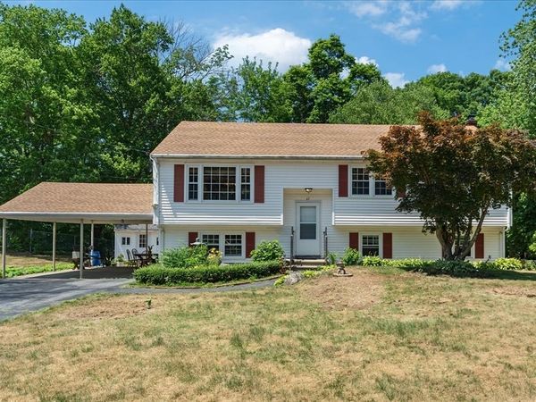 61 Hemlock Drive, Attleboro, MA 02703